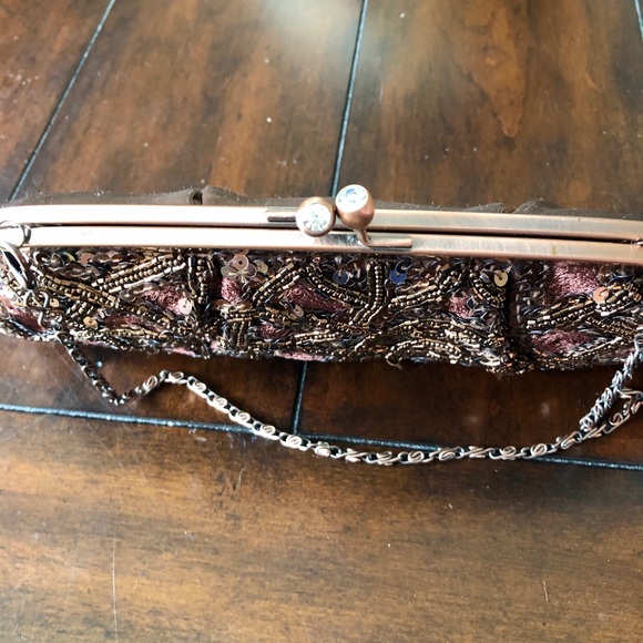 Carlo Fellini Sparkling Beaded Bag - Picture 6 of 7